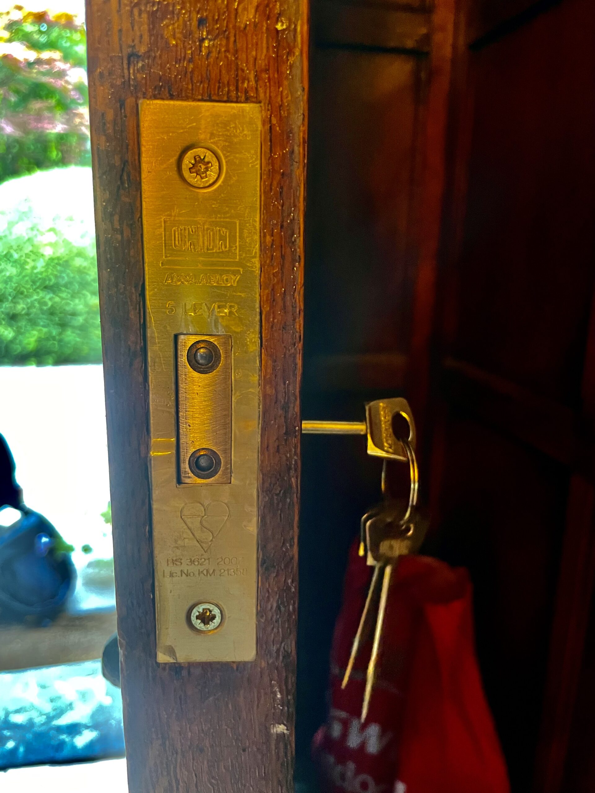 Why You Should Consider Emergency Locksmith for Reliable Help?
